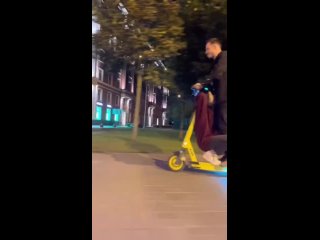 blowjob in the park on a scooter